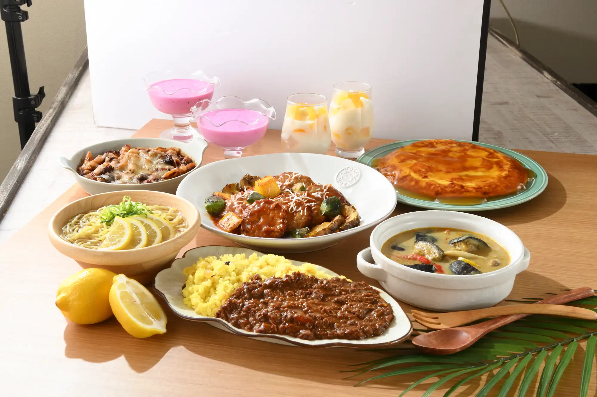 ＼ トロピカルメニュー食べ放題！ ／ 