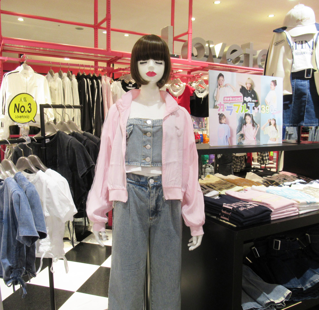 春アウター入荷中です♪