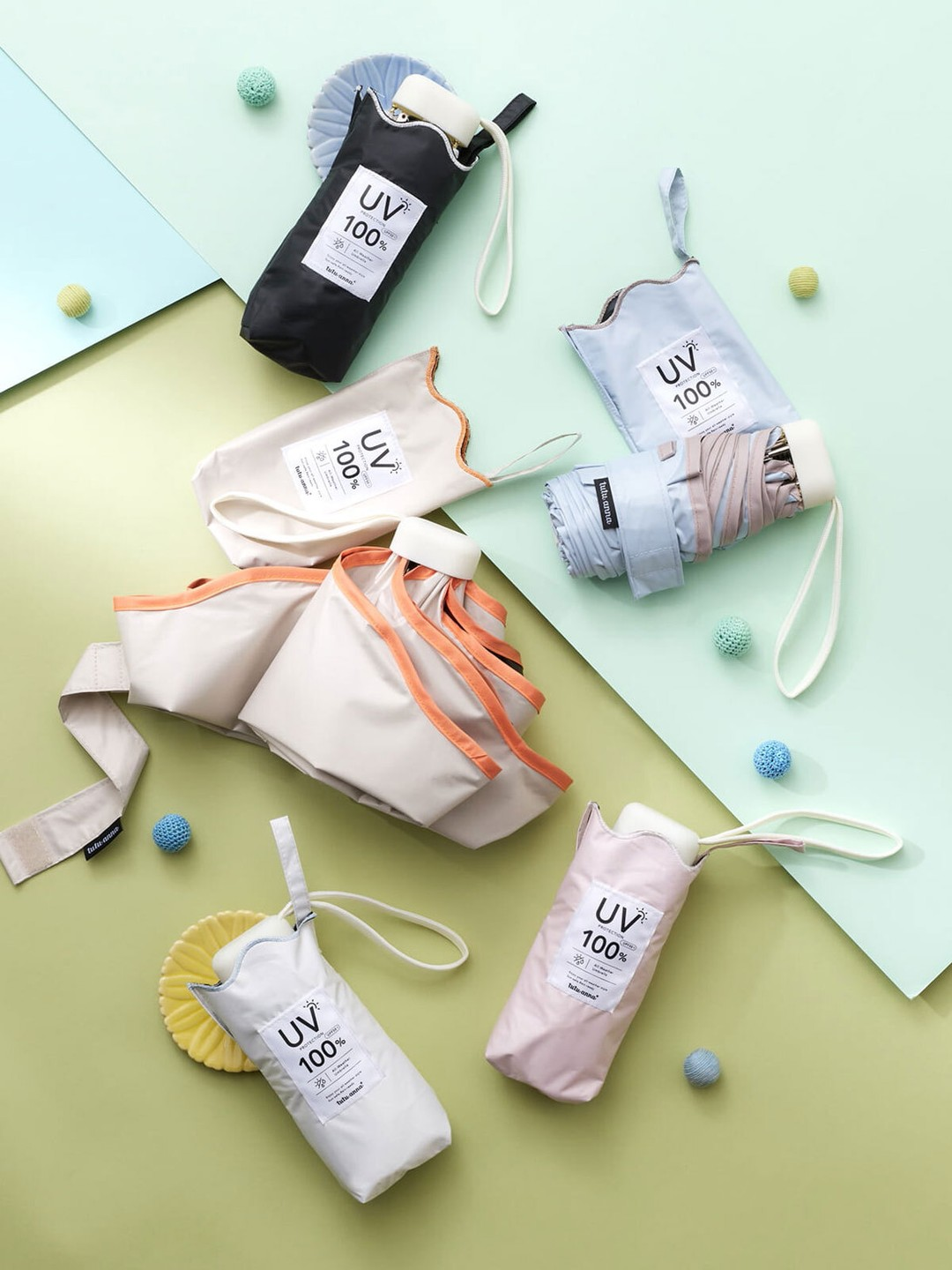 UVカット・遮光率100％！コンパクトで持ち運びしやすい折り畳み日傘★