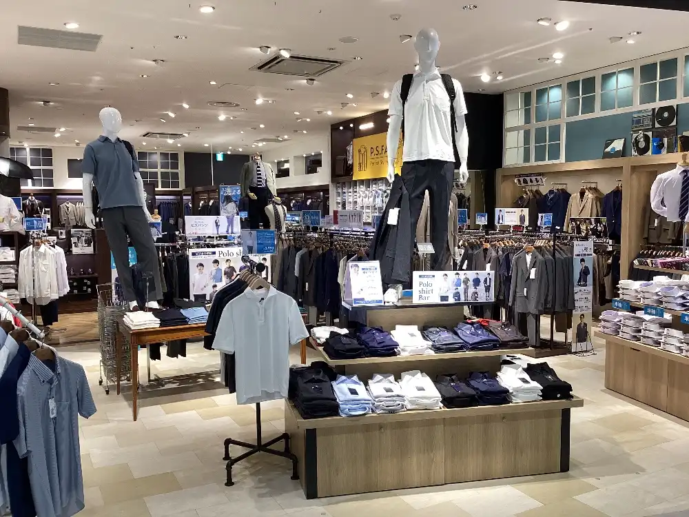 ポロシャツ　続々入荷中！！