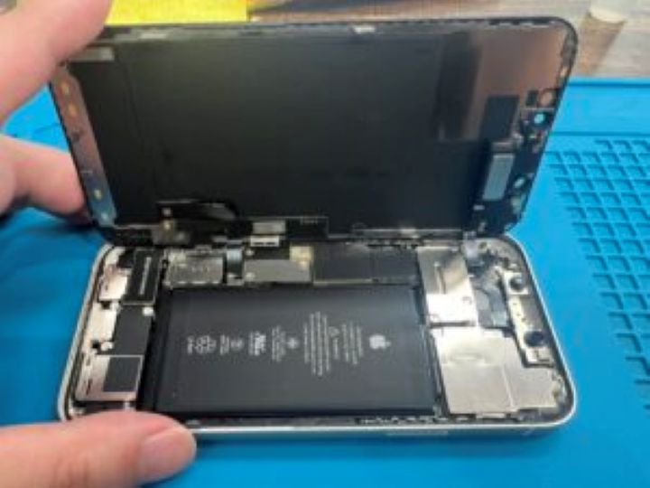 ニュース｜ショップニュース｜iPhone12Pro の バッテリー修理も当店に