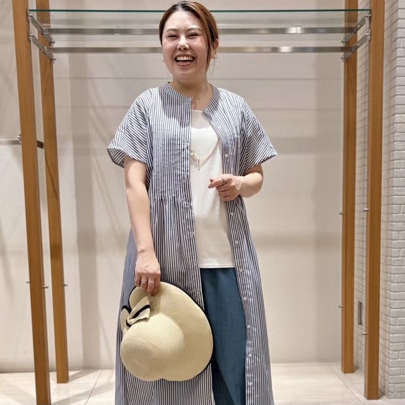 ピンタックワンピース