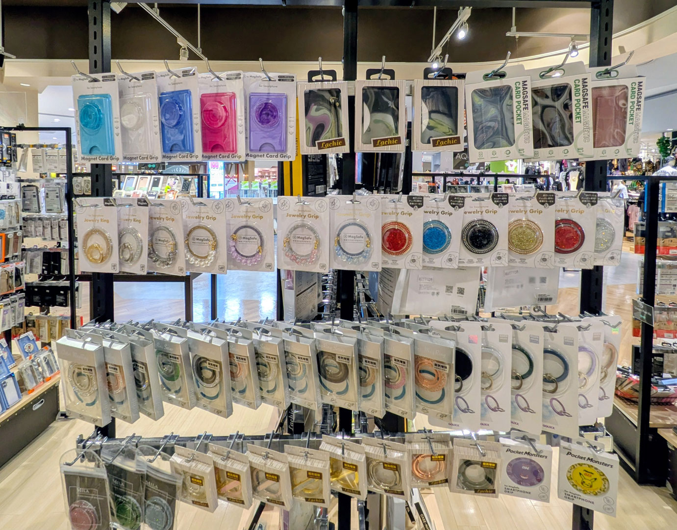 MagSafeアクセサリーのご紹介！