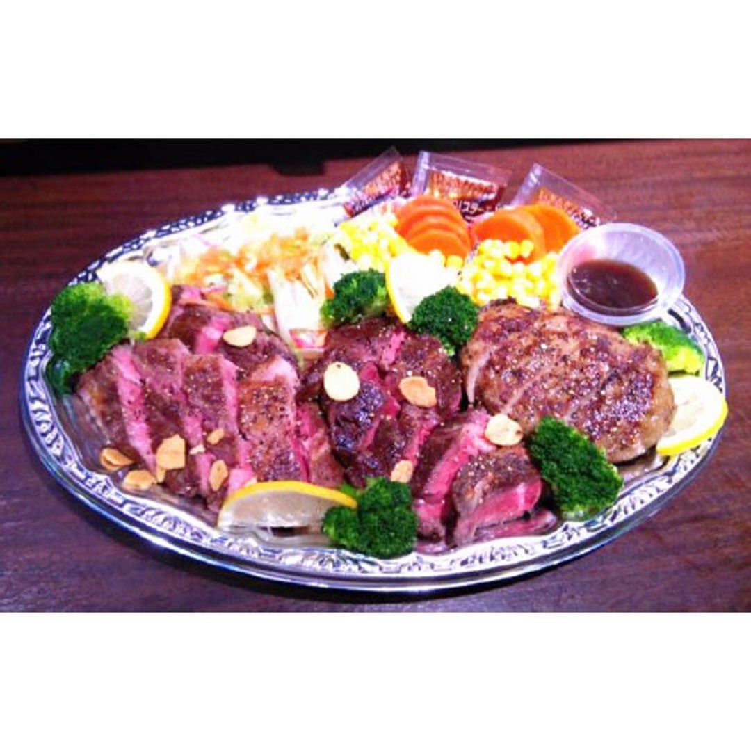 【内容】 ワイルドステーキ（300g） ・リブロースステーキ（200g）・ワイルドハンバーグ（200g）・サラダ