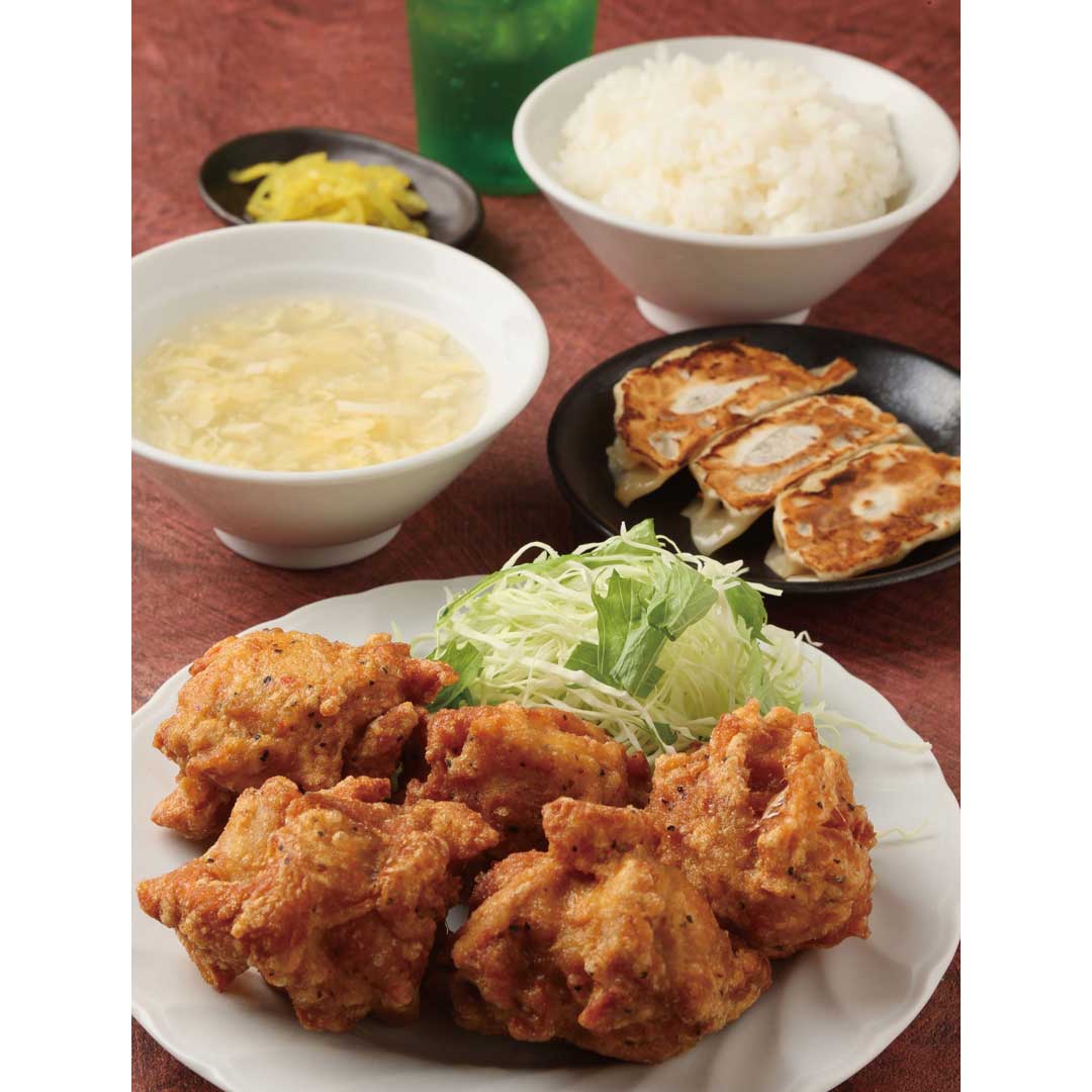 鶏肉の唐揚げ定食　当店平常価格より200円引　本体価格829円(税込911円)