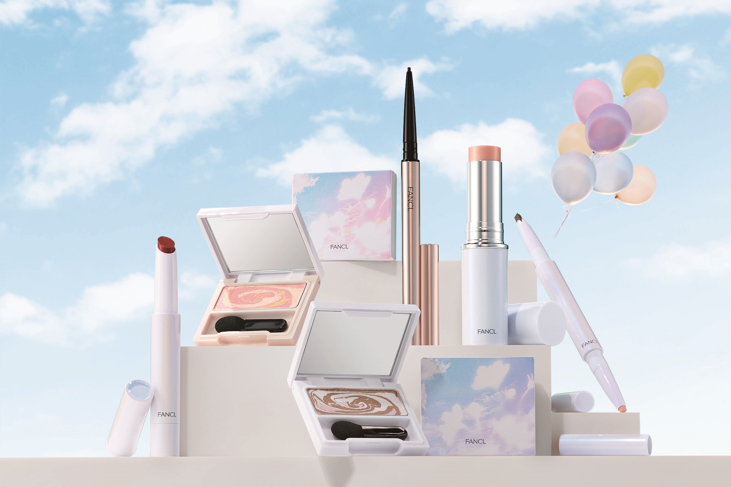 ふんわり混ざり合うカラーが立体感を生み出す限定メイク