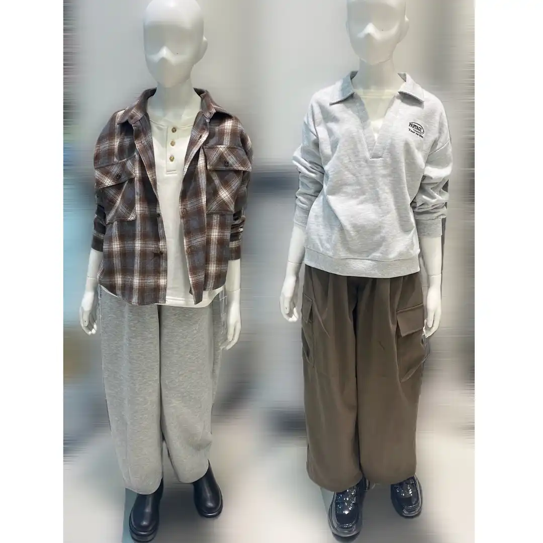 〈a.v.v キッズ〉大人気ユニセックスアイテム入荷☆