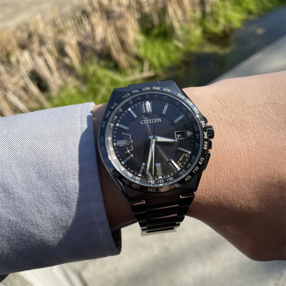 シチズン アテッサ ソーラー電波 ブラックCB0215-51E ニュース｜ショップニュース｜CITIZEN ATTESA ブラックで統一された