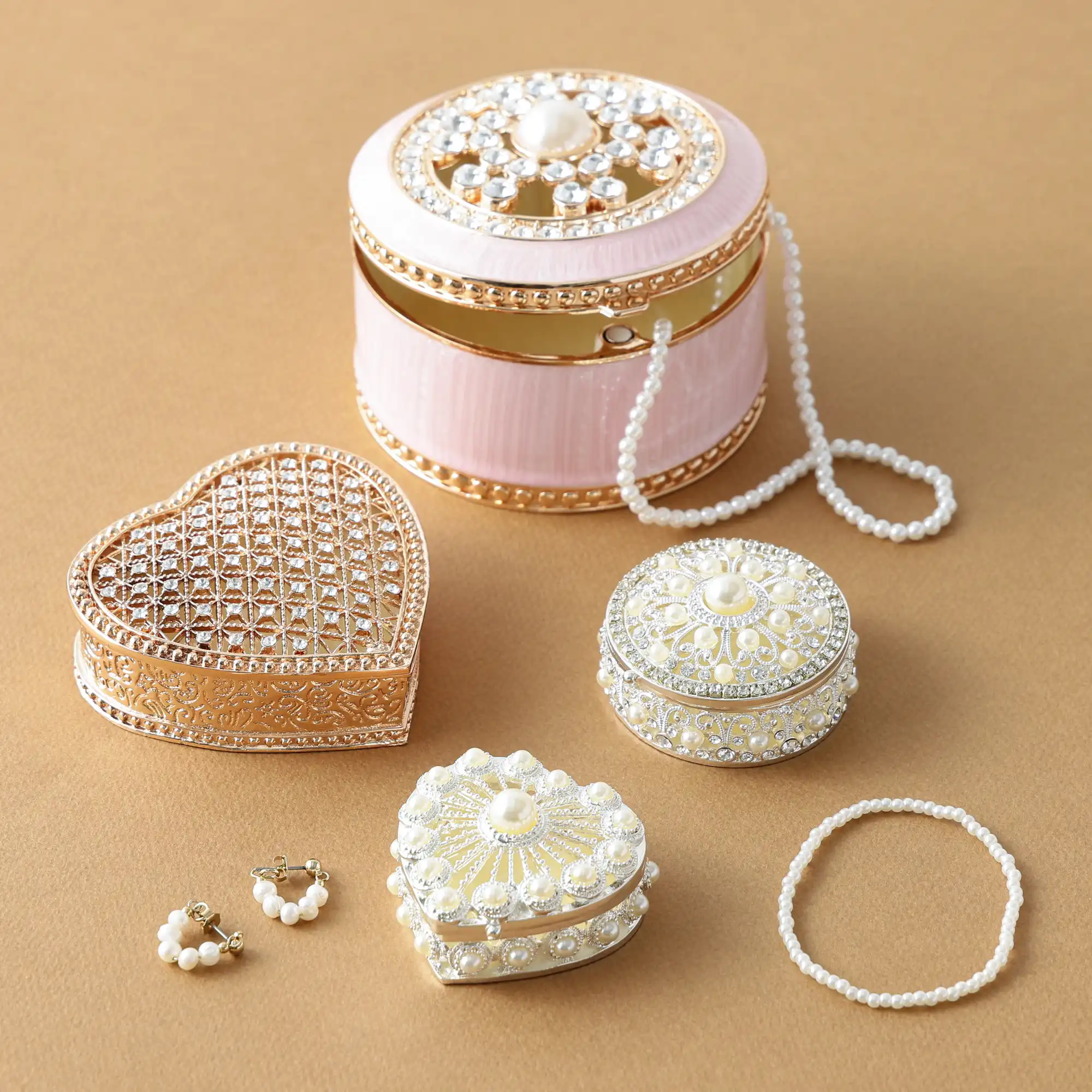 【NEW】＼まるでプリンセス気分♡／心ときめくエレガンスなジュエリーケース