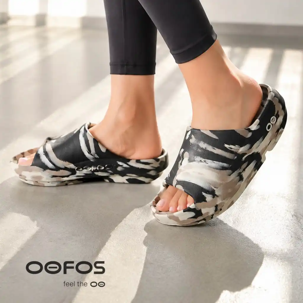 【 OOFOS OOahh PLUS - Marbled 】