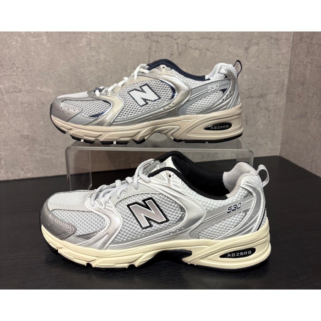 NEW BALANCE人気のシューズが再入荷＼(＾＾)／