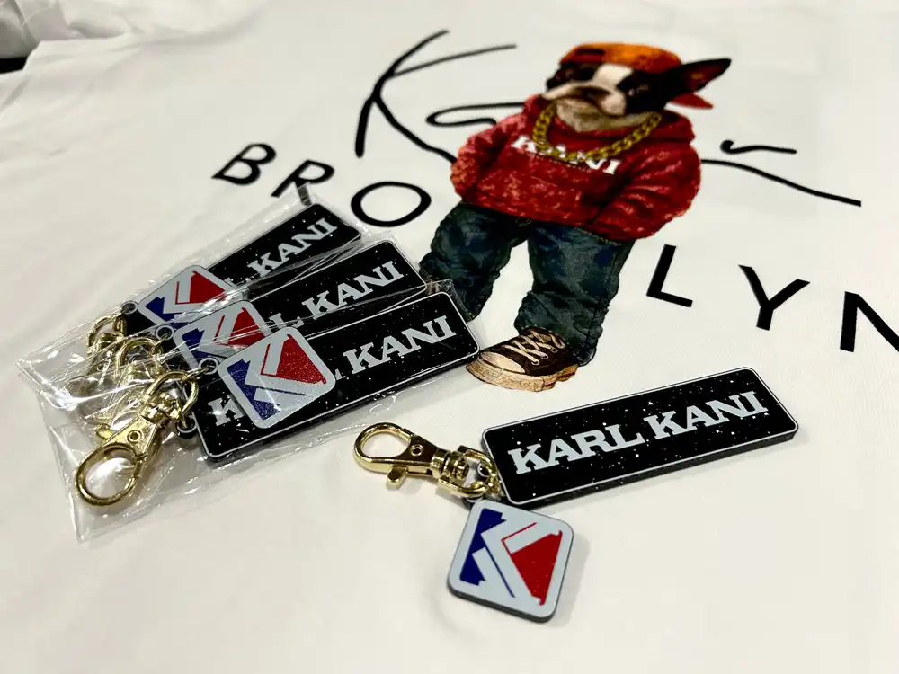 オープニングイベント　KARL KANI専門店九州初上陸記念　ノベルティプレゼント！