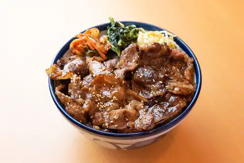 炭火焼肉丼専門店 匠