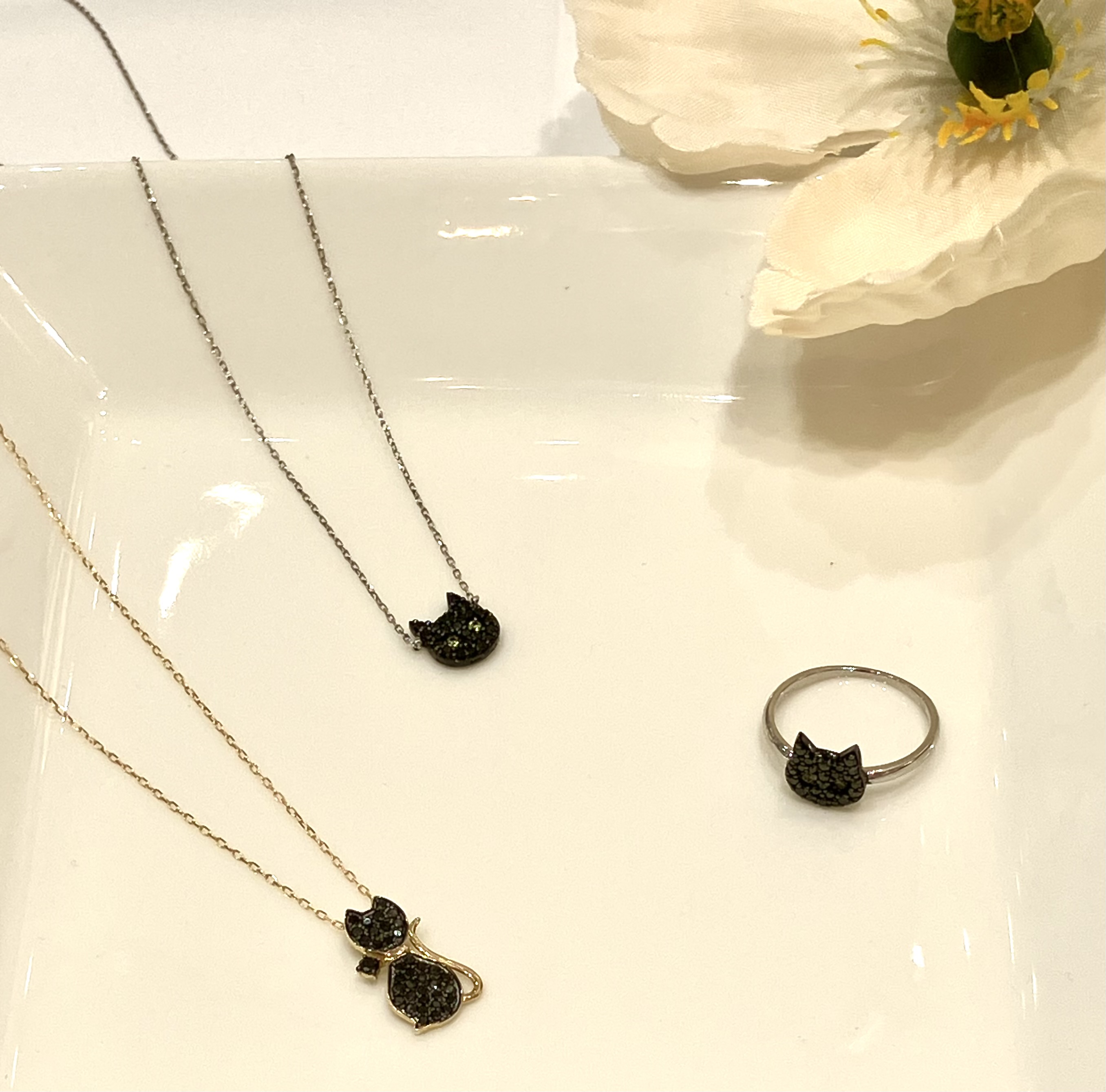 ★ブラックダイヤモンド黒猫jewelry★