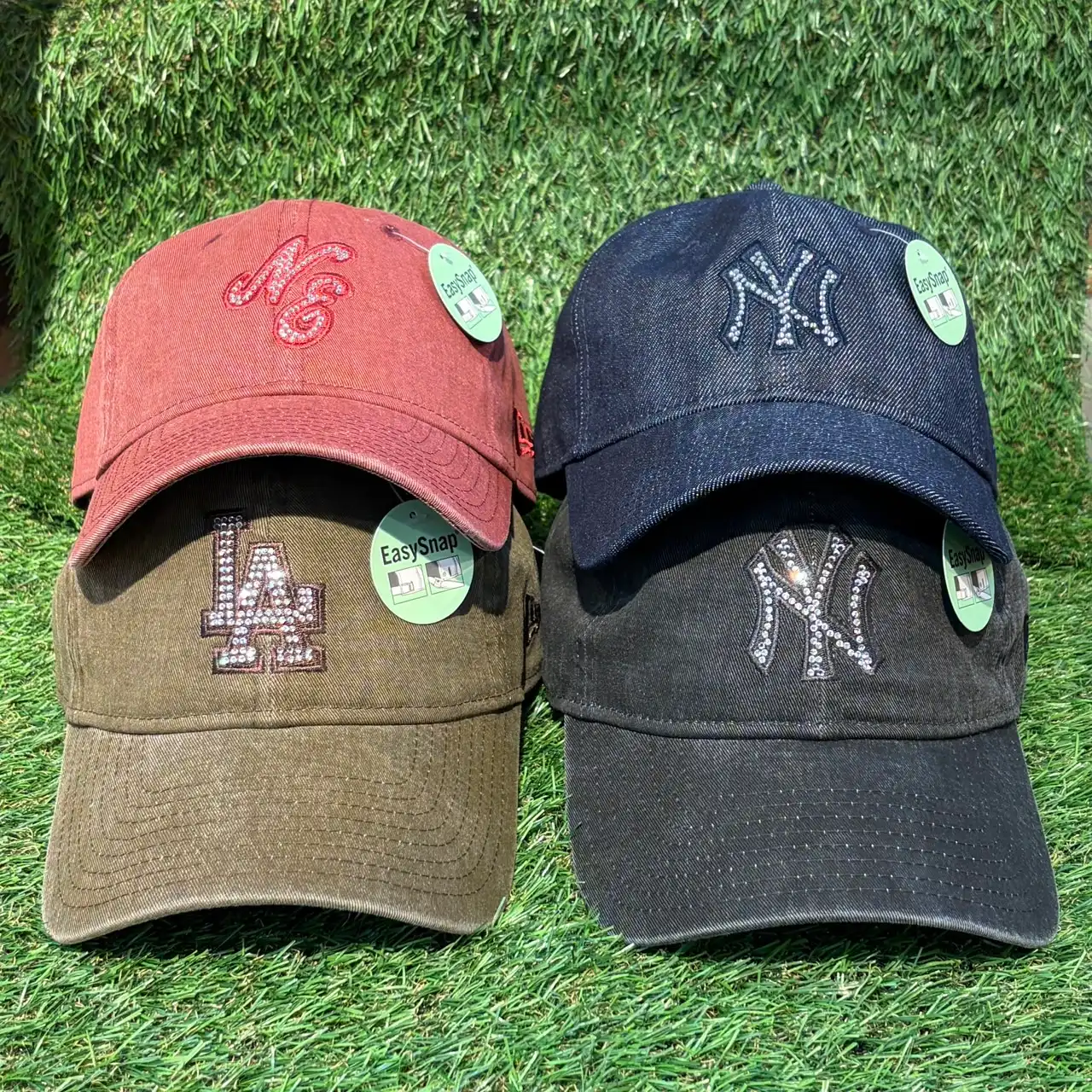 デニムラインストーンキャップ入荷！！