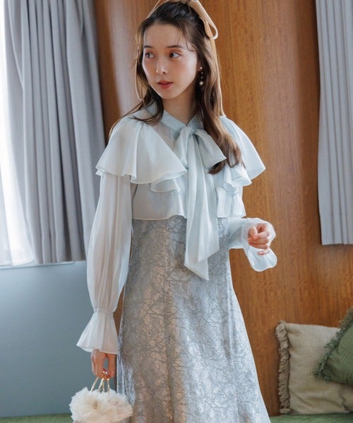 美品 bow.a ボウエー 2way リボンブラウス グレー 美品 bow.a ボウエー 