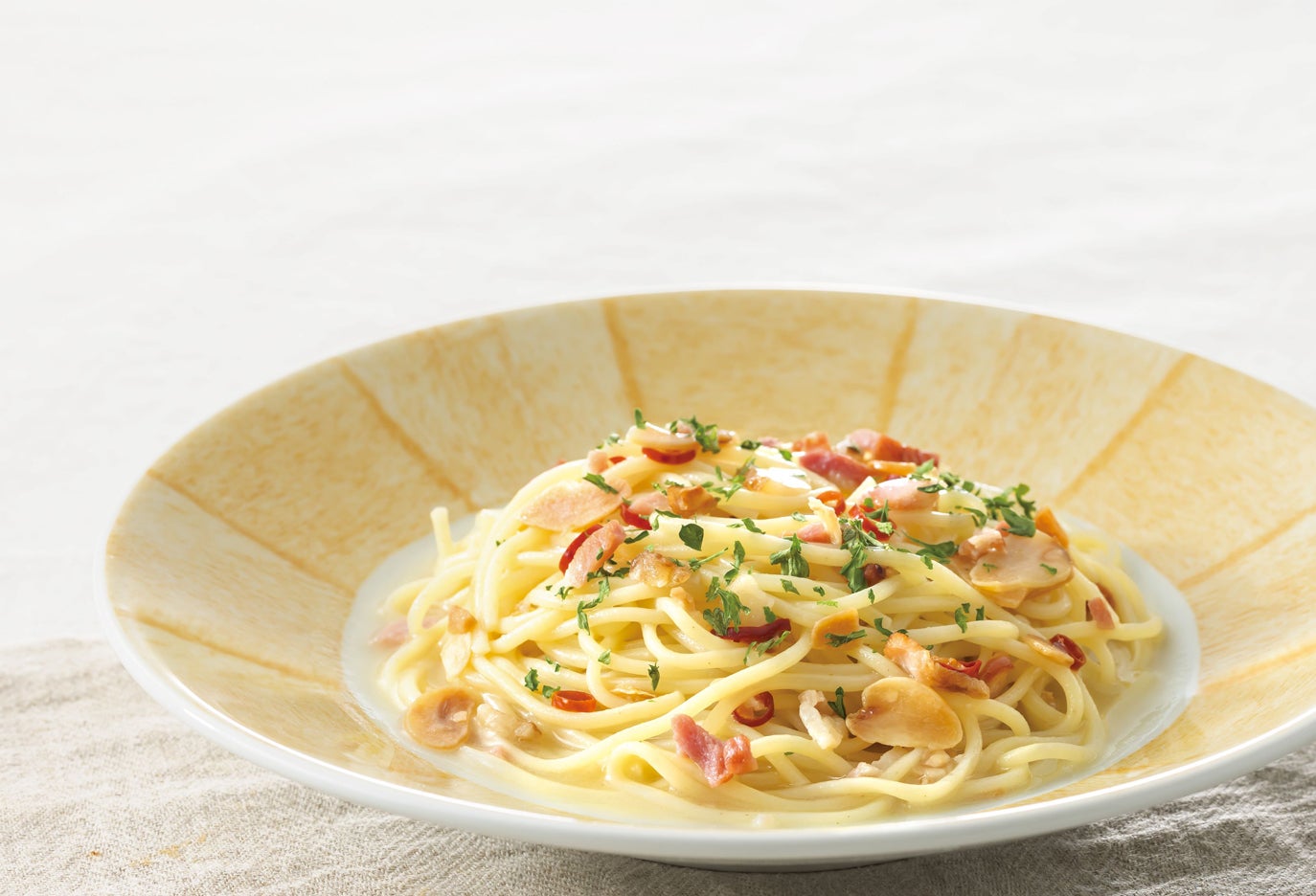 9月26日(土)限定!ローストしたベーコンのペペロンチーノ★アプリクーポンご利用で税込価格500円!