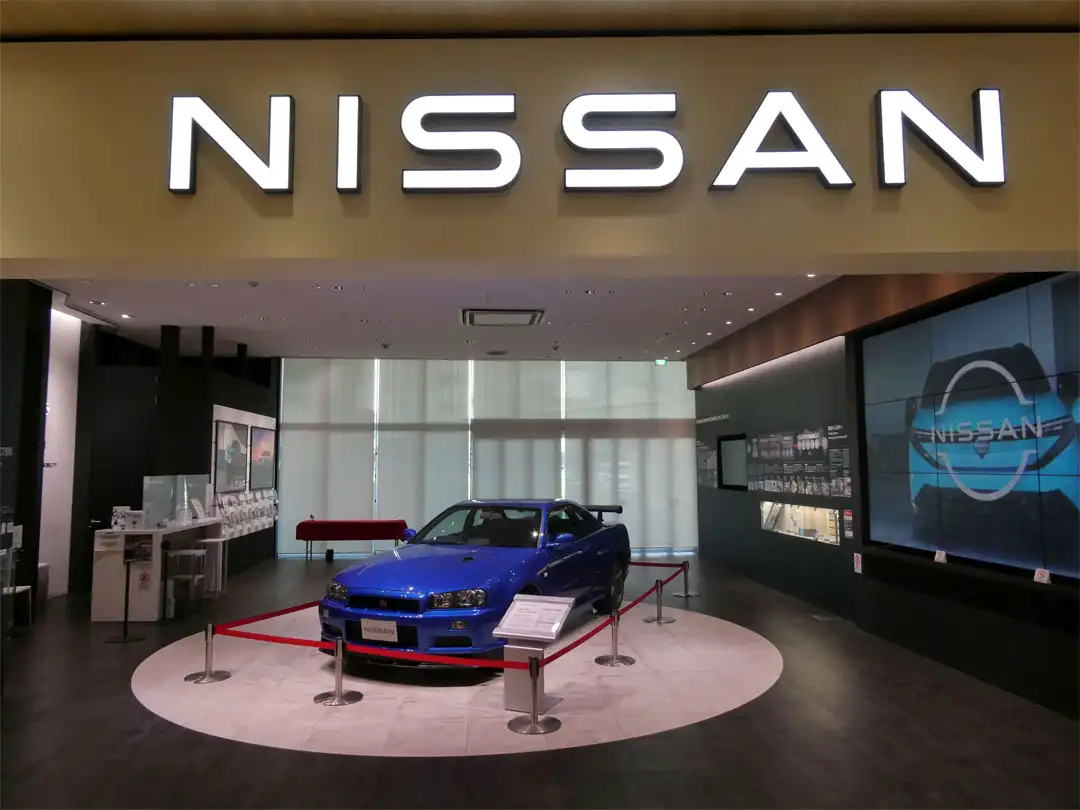 スカイラインGT-R  V・スペックII 　展示中！