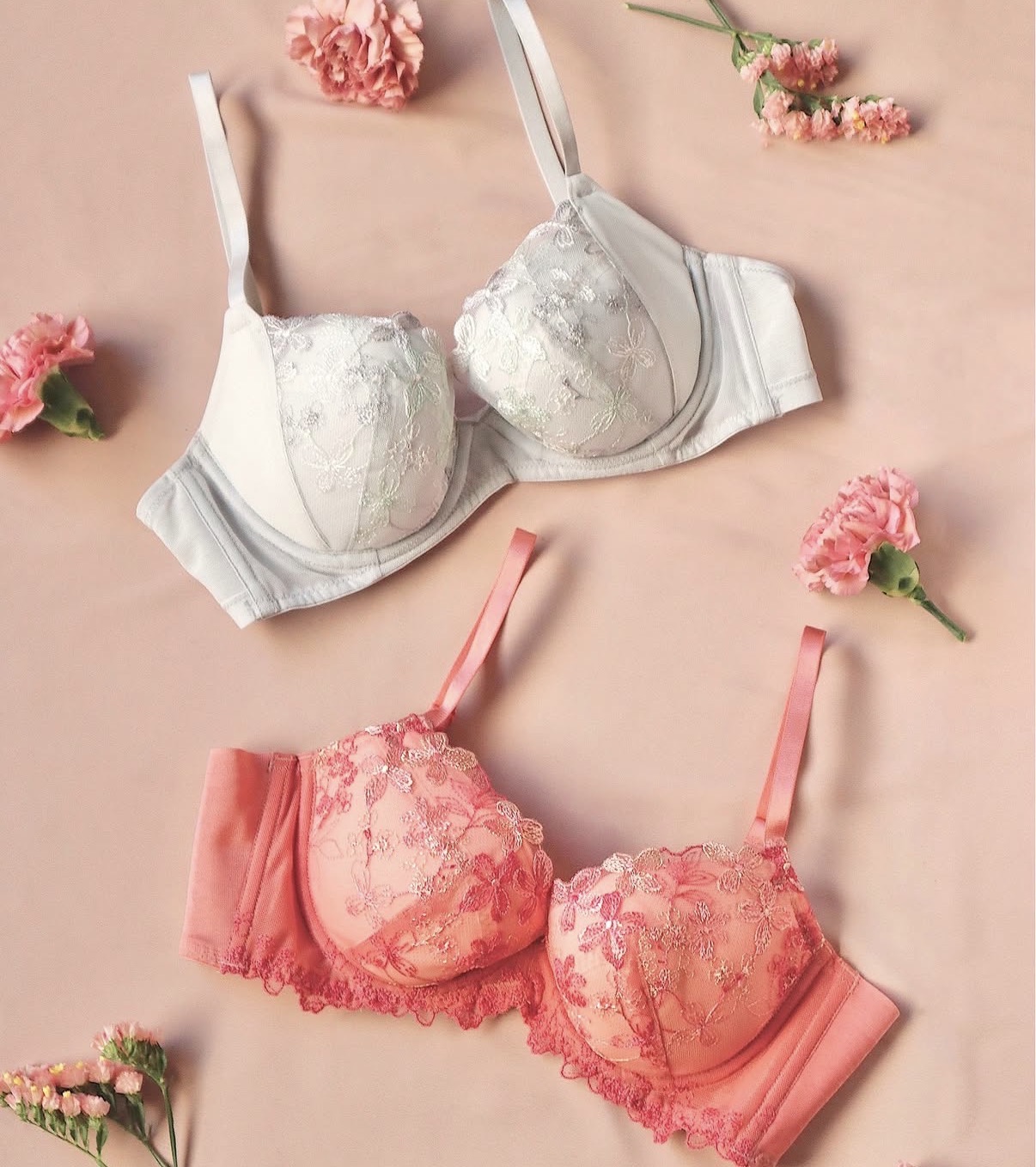 “着やせブラ” 理想のシルエットで選べるシリーズに新色登場♡