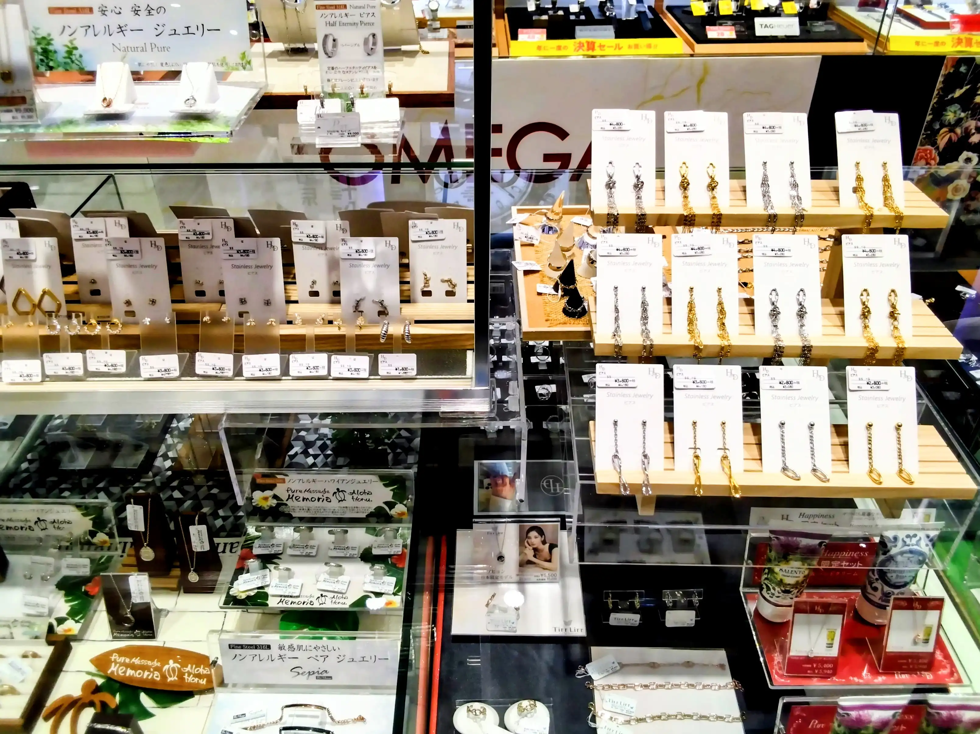 ステンレスジュエリー入荷のご案内!