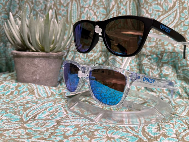 OAKLEY サングラス