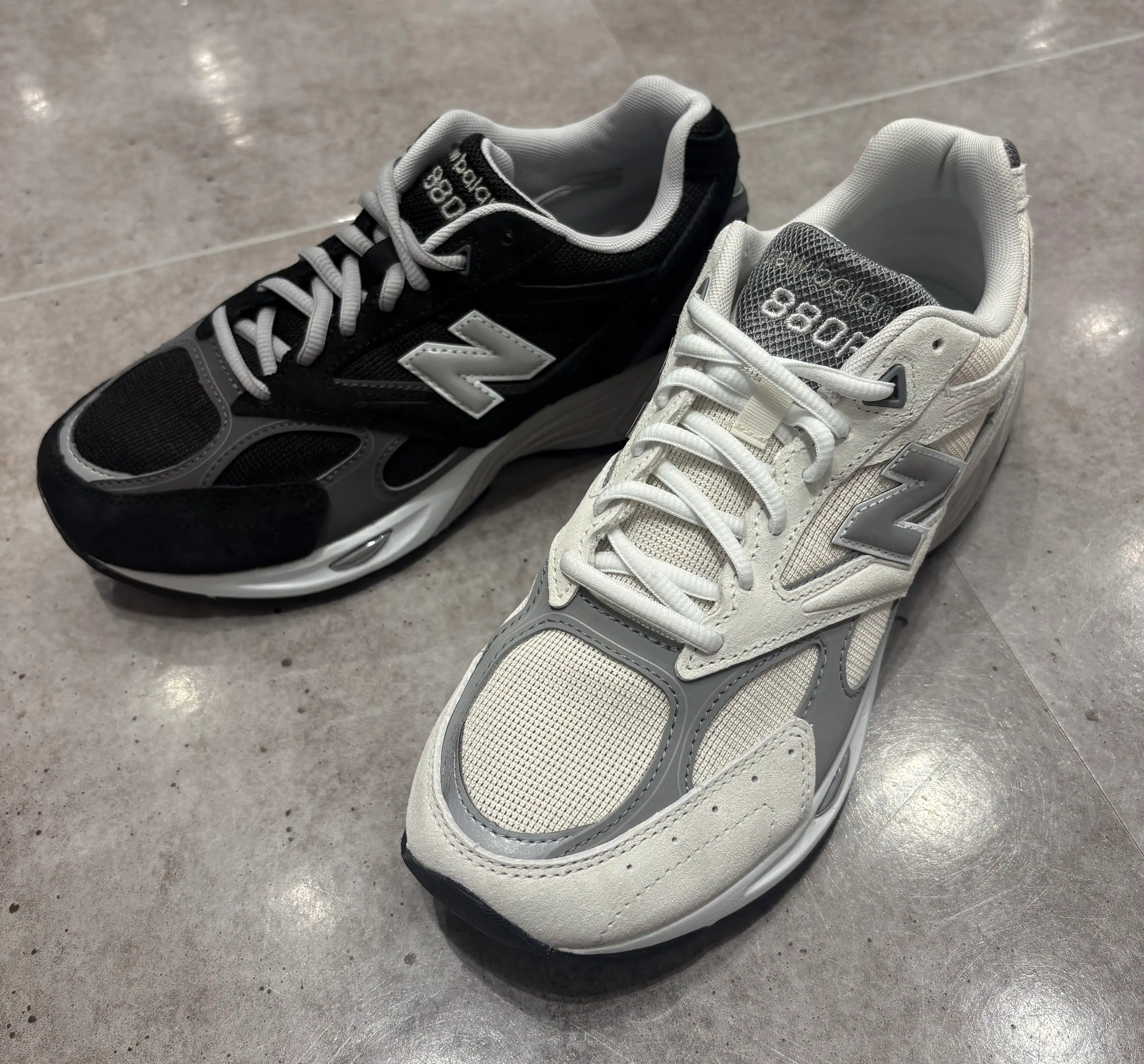NB U880R