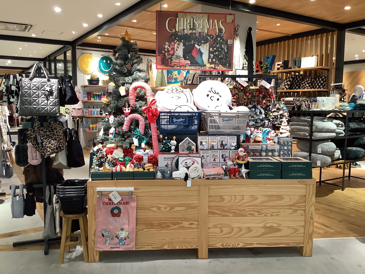 クリスマス雑貨が入荷しました！