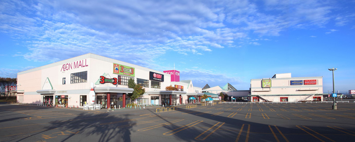 イオンモールつがる柏_外観