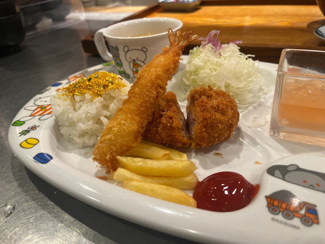 ニュース｜ショップニュース｜お子さまセット販売中！｜ イオンモール豊川