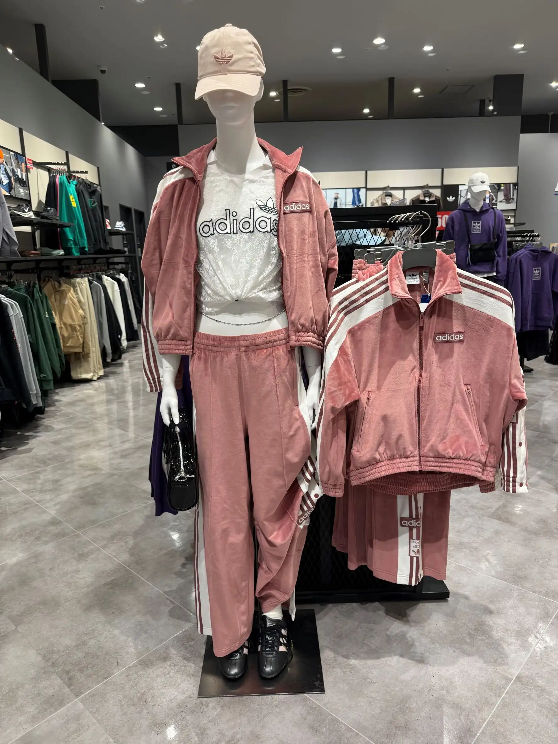 ADIDAS新作ウェア
