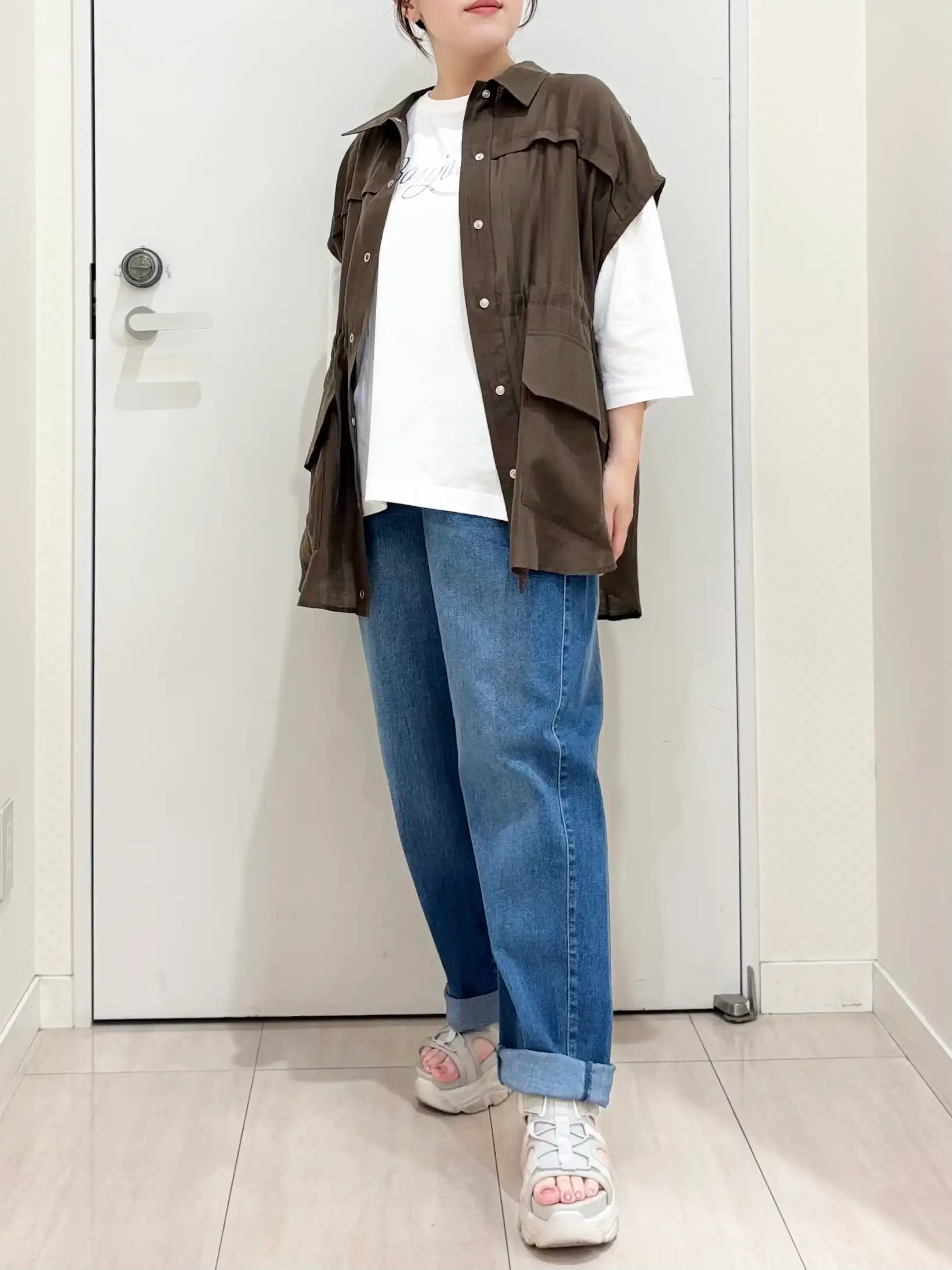 【大きいサイズ/洗える】カーブシルエットデニムパンツ