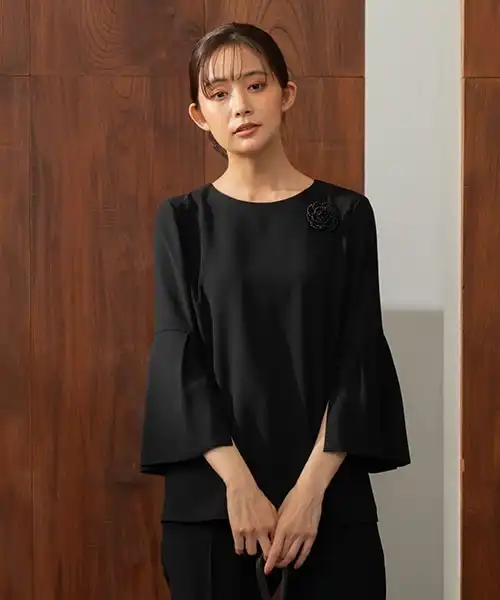 【洗える喪服・礼服】袖スリットブラウス(単品)
