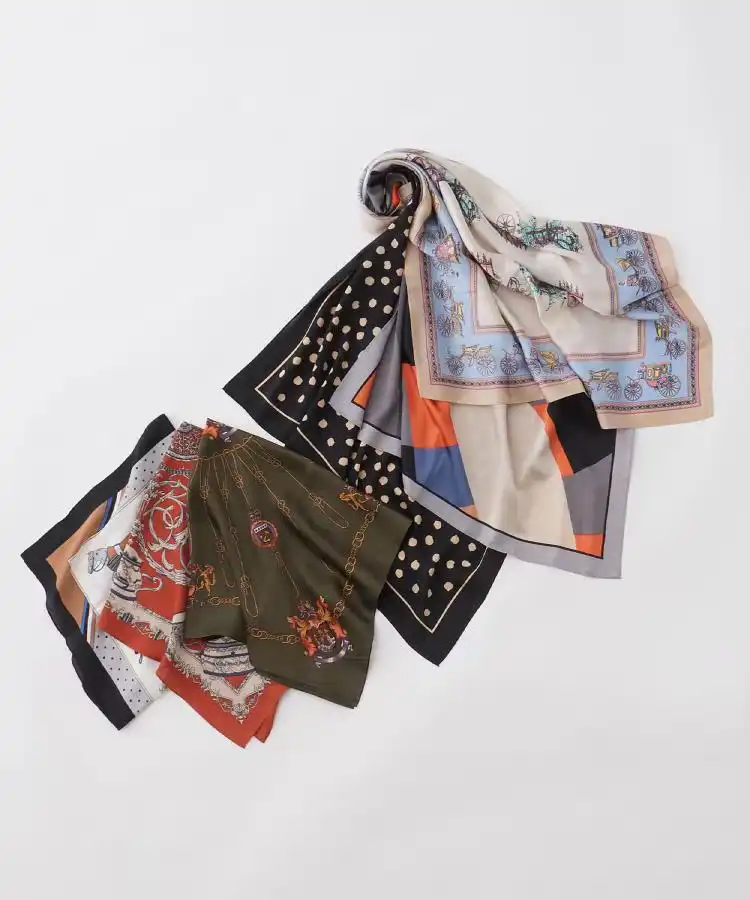 【秋を感じる】スカーフ入荷