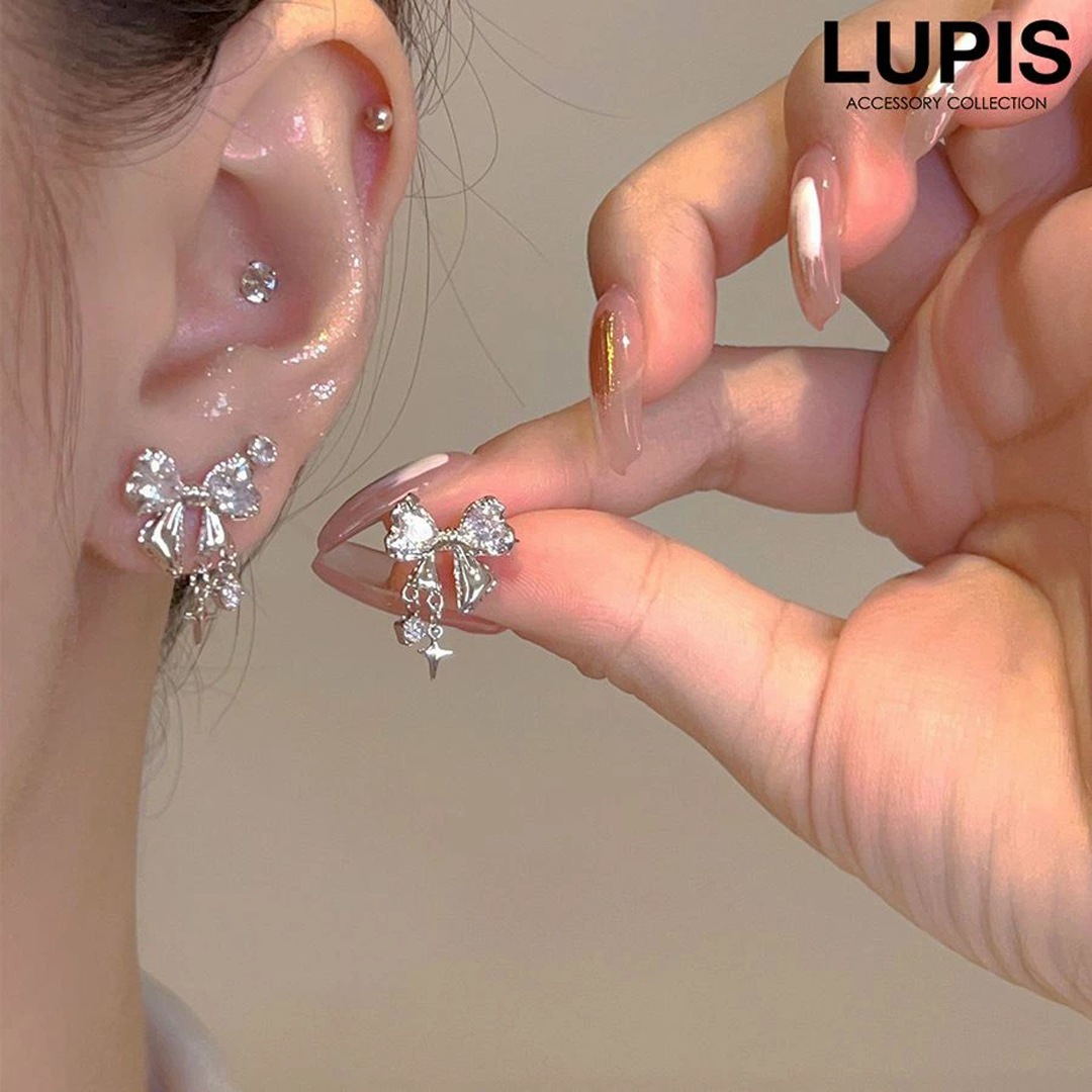 シャイニングリボンピアス