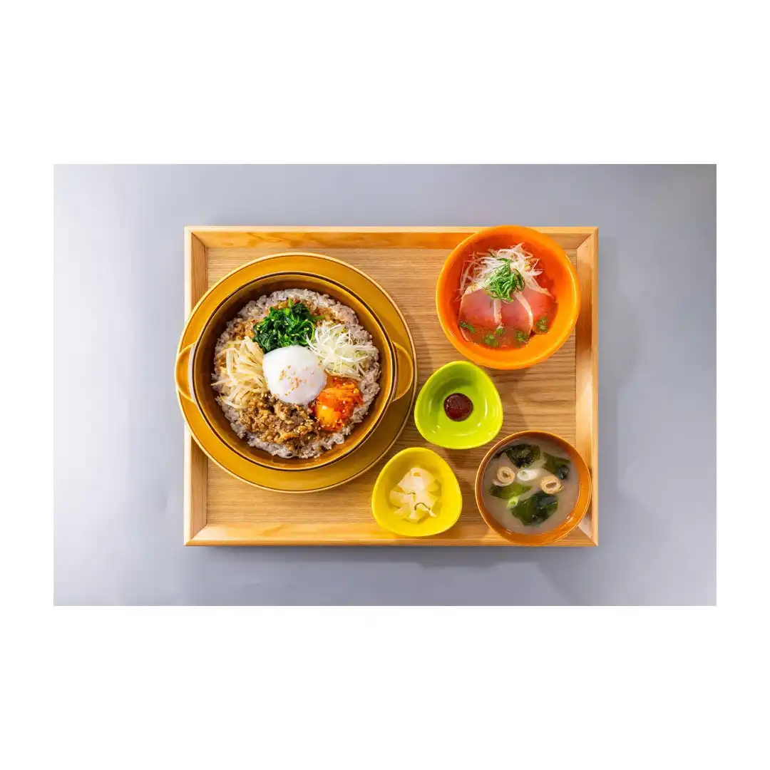和ごはんとカフェ chawan さっぱり旨辛夏ごはんと桃のデザート