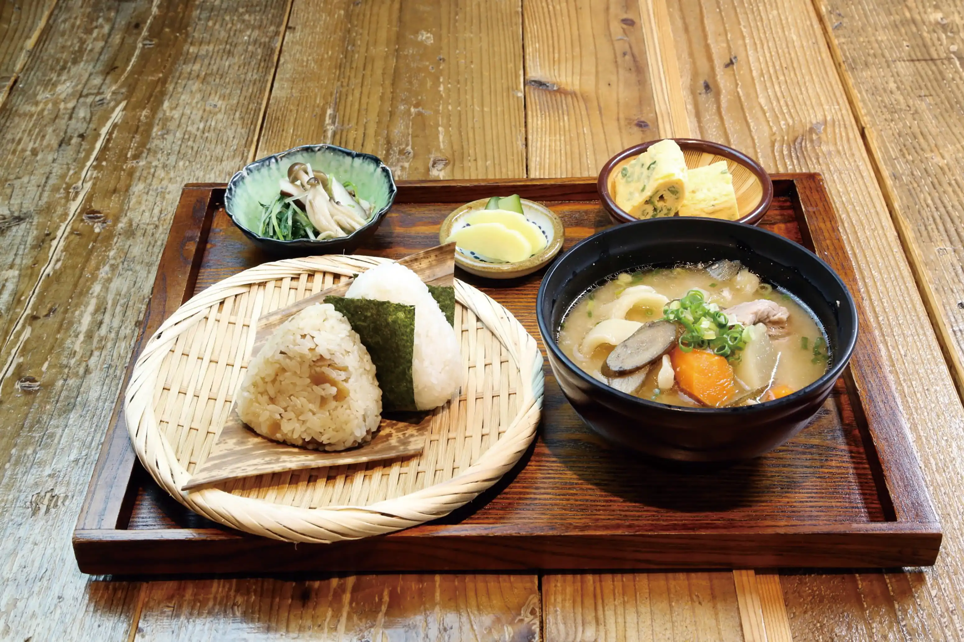 水と緑のカフェレストラン 久住珈琲