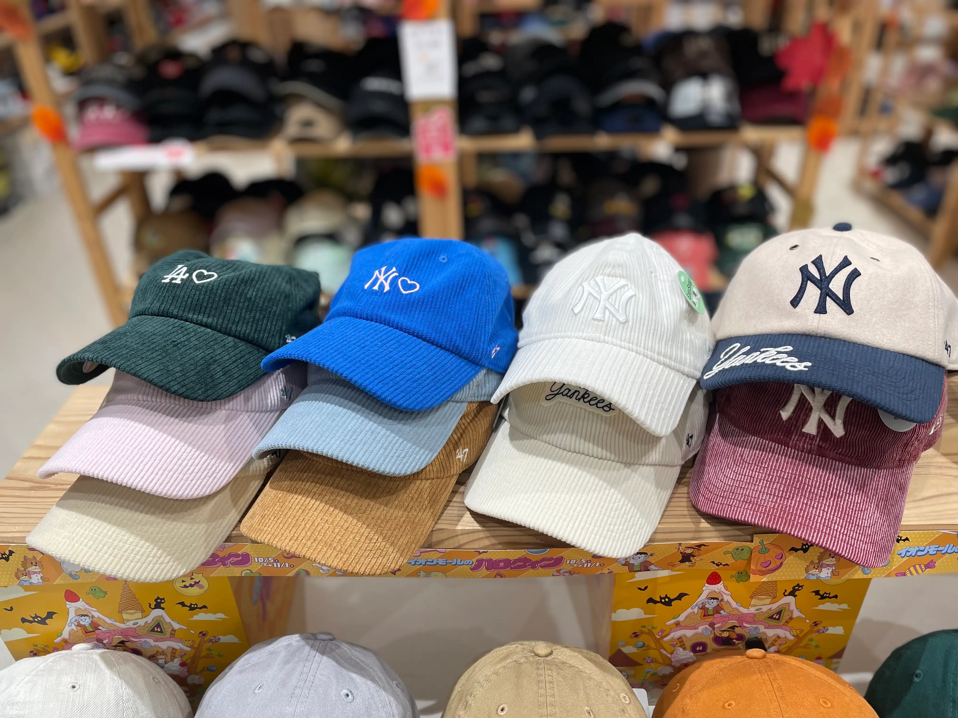 コーデュロイキャップ入荷です！