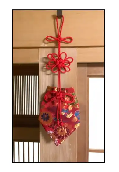 秋の掛け香「茱萸袋（ぐみぶくろ）を作ろう」