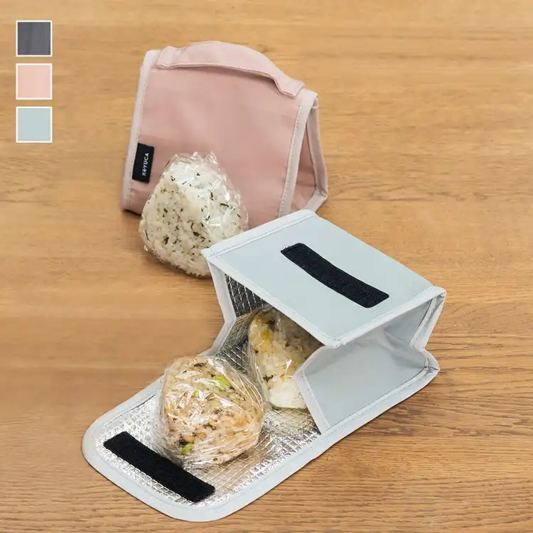 たためる保冷ランチバッグ おにぎり型