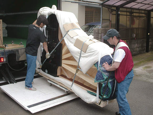 滋賀県のピアノ移動・引越しなら島村楽器イオンモール草津店